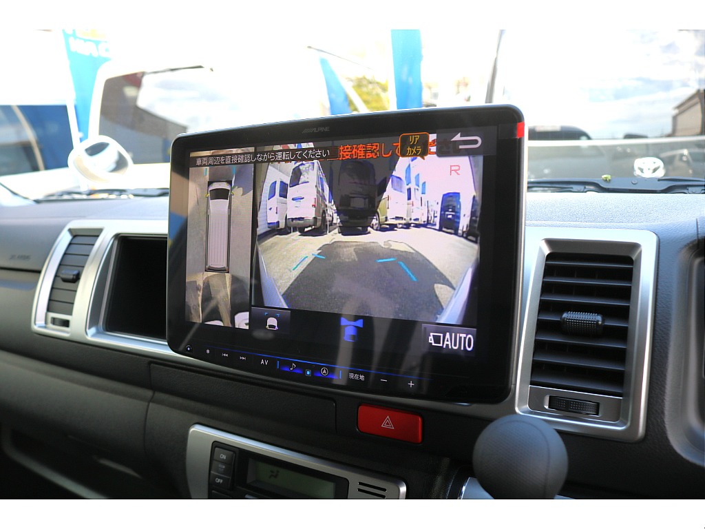 アルパイン製11インチナビ