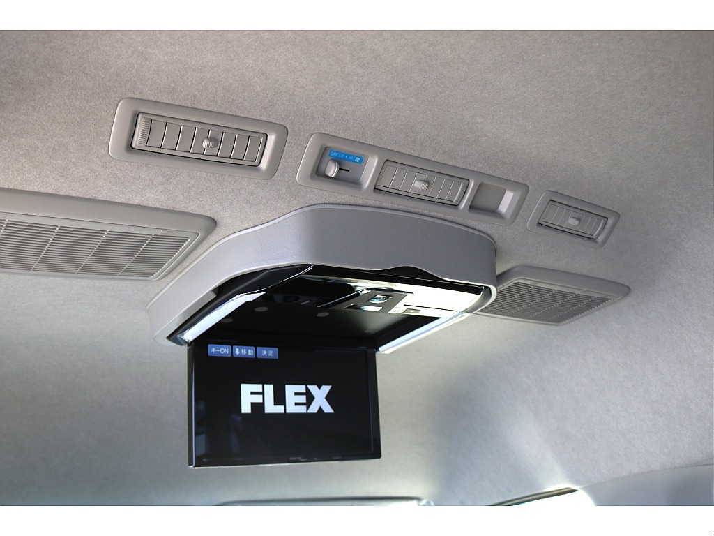 アルパイン製12.8インチフリップダウンモニター