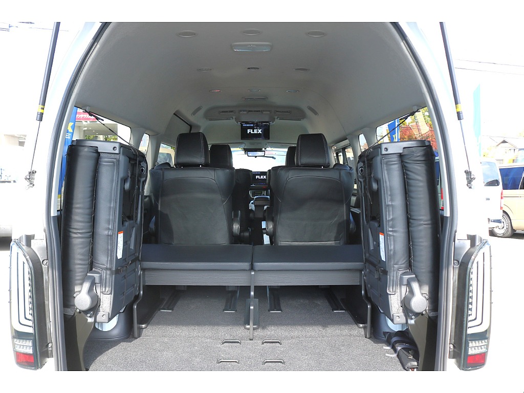 【希少在庫】新車グランドキャビン・ガソリン4WDファインテックツアラー