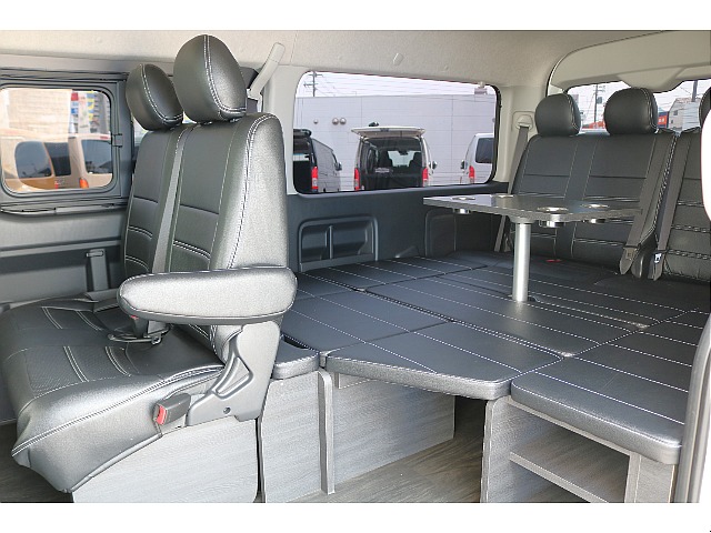 【厳選中古車】R5年　ハイエース　ワゴンGL　ガソリン　２WD　内装　Relaxing