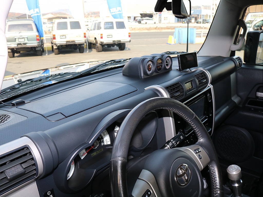 お問い合わせはランクル岡山店まで！！ＴＥＬ：０８６－４２０－２４２２