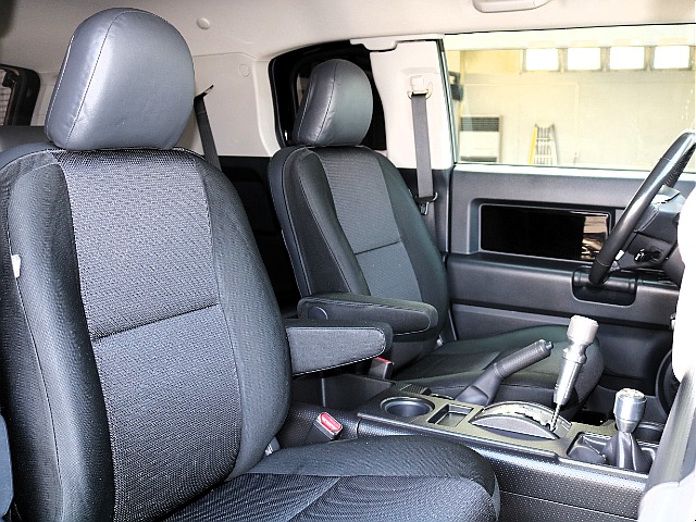 シートポジションも高く視界良好です☆