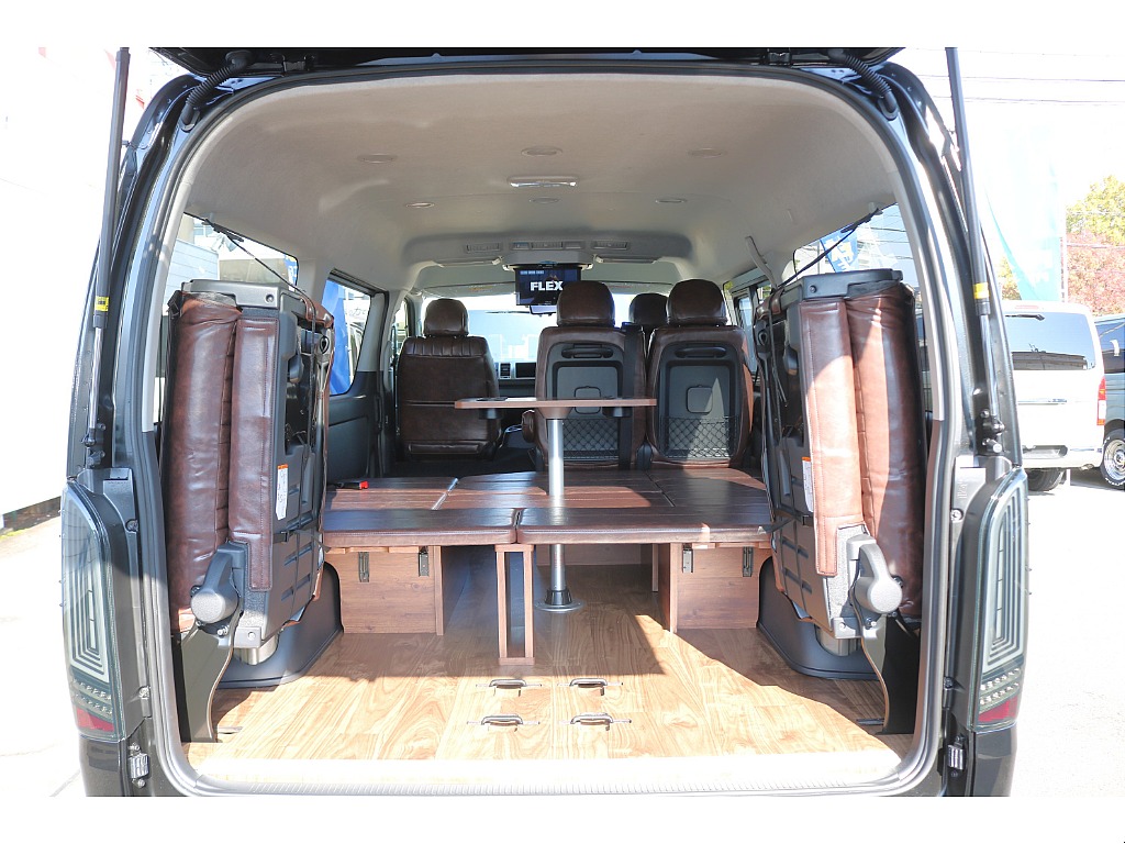 familiar by KNOT RECORDS