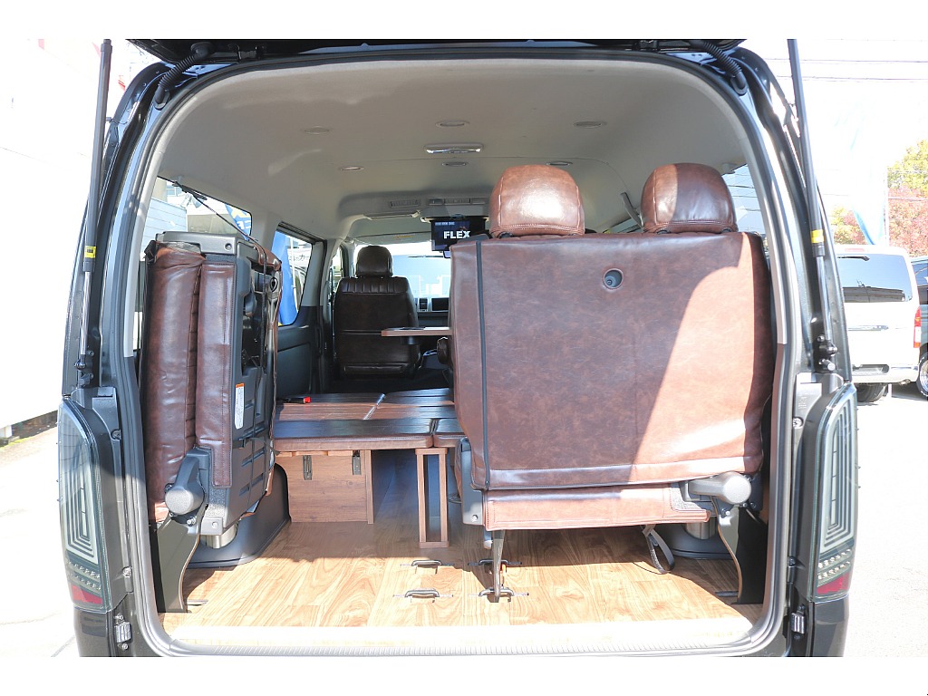 familiar by KNOT RECORDS