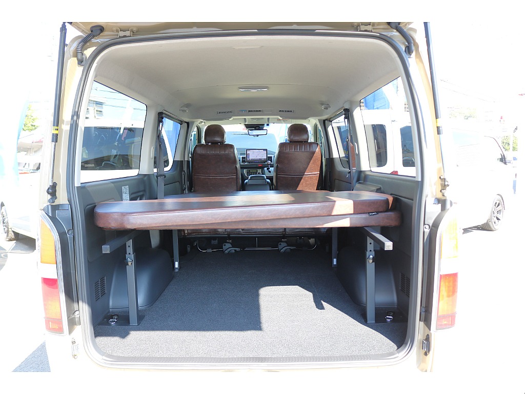 高さ調整も可能なタイプⅡベッドキット搭載済み♪