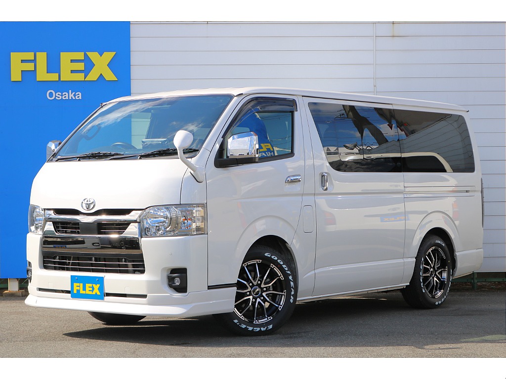 トヨタ ハイエースバン(1枚目)