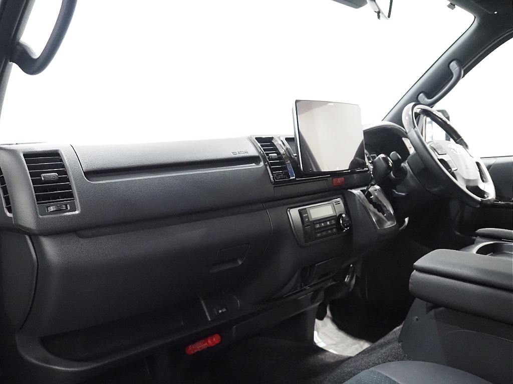 【厳選仕入/7型ガソリン2WD】R4年式　ダークプライムⅡ　フルエアロ＆家具付きベッドキット搭載♪【全国納車可能】