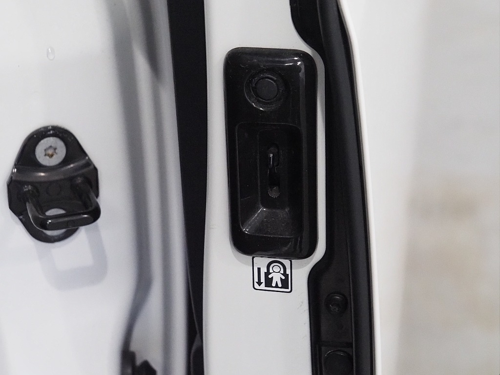 【厳選仕入/7型ガソリン2WD】R4年式　ダークプライムⅡ　フルエアロ＆家具付きベッドキット搭載♪【全国納車可能】