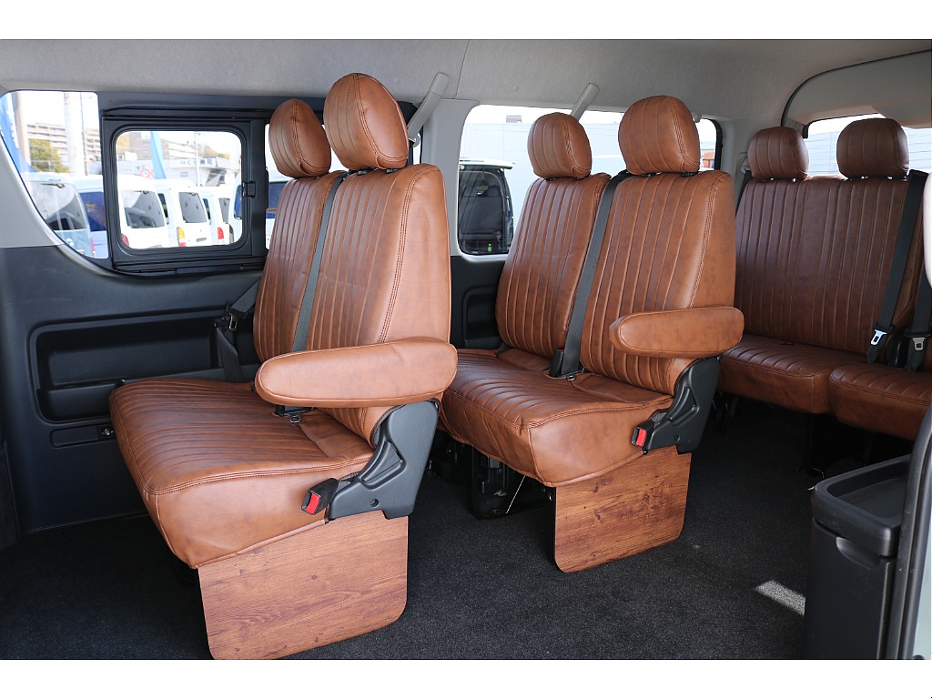 【Renoca】R2年式ハイエースワゴンGLガソリン２WD角目LEDヘッドライト仕様