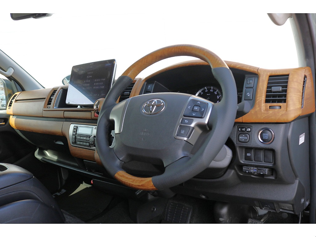 黄木目インテリアパネル