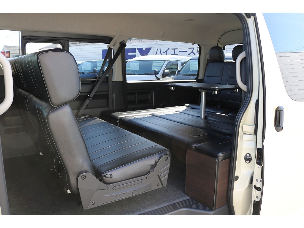 【買取直販/ワゴンＧＬ 4ＷＤアレンジＡＳツインナビパッケージ】ライトイエローブラックエディション完成！！９インチナビ装備！！