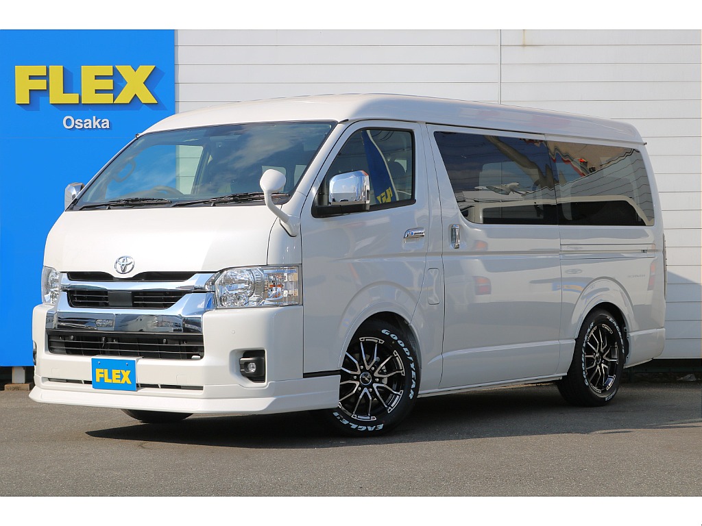 トヨタ ハイエース(1枚目)