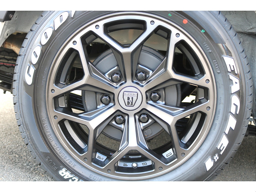 バルベロスタイリングヘックス 17インチ