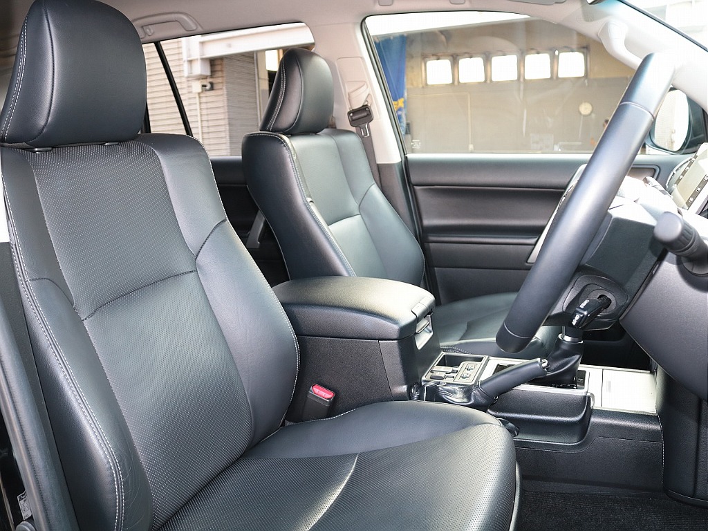 トヨタ ランドクルーザープラド(28枚目)