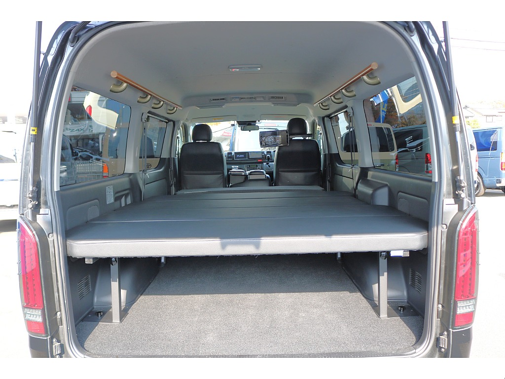 高さ調整も可能なタイプⅡベッドキット搭載済み♪