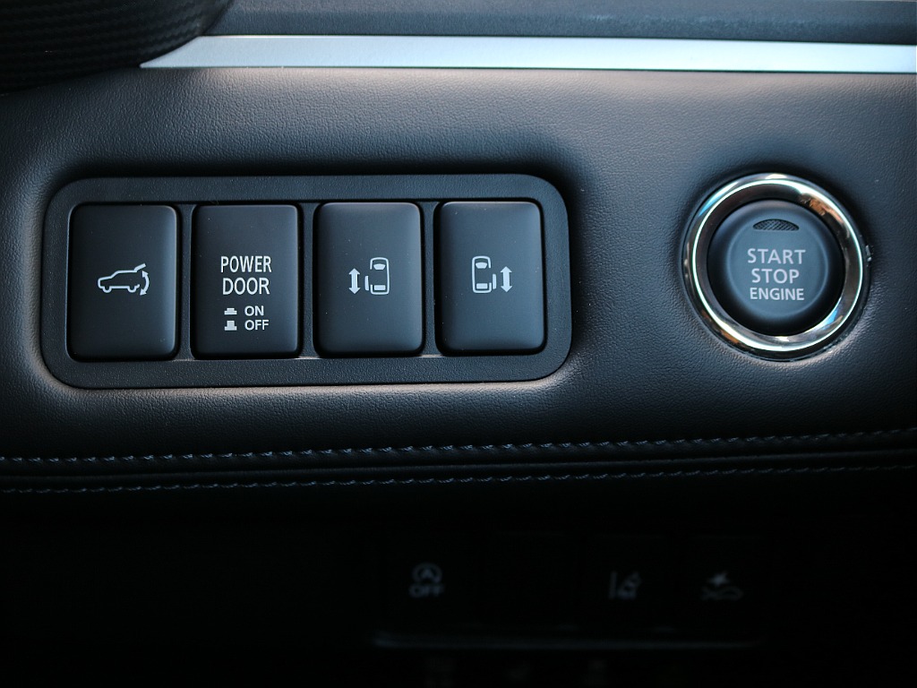 三菱 デリカD：5(44枚目)