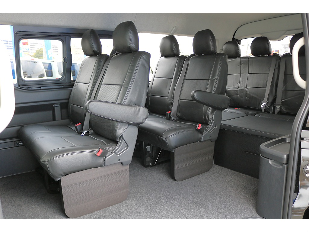 全席シートカバー装着済み♪