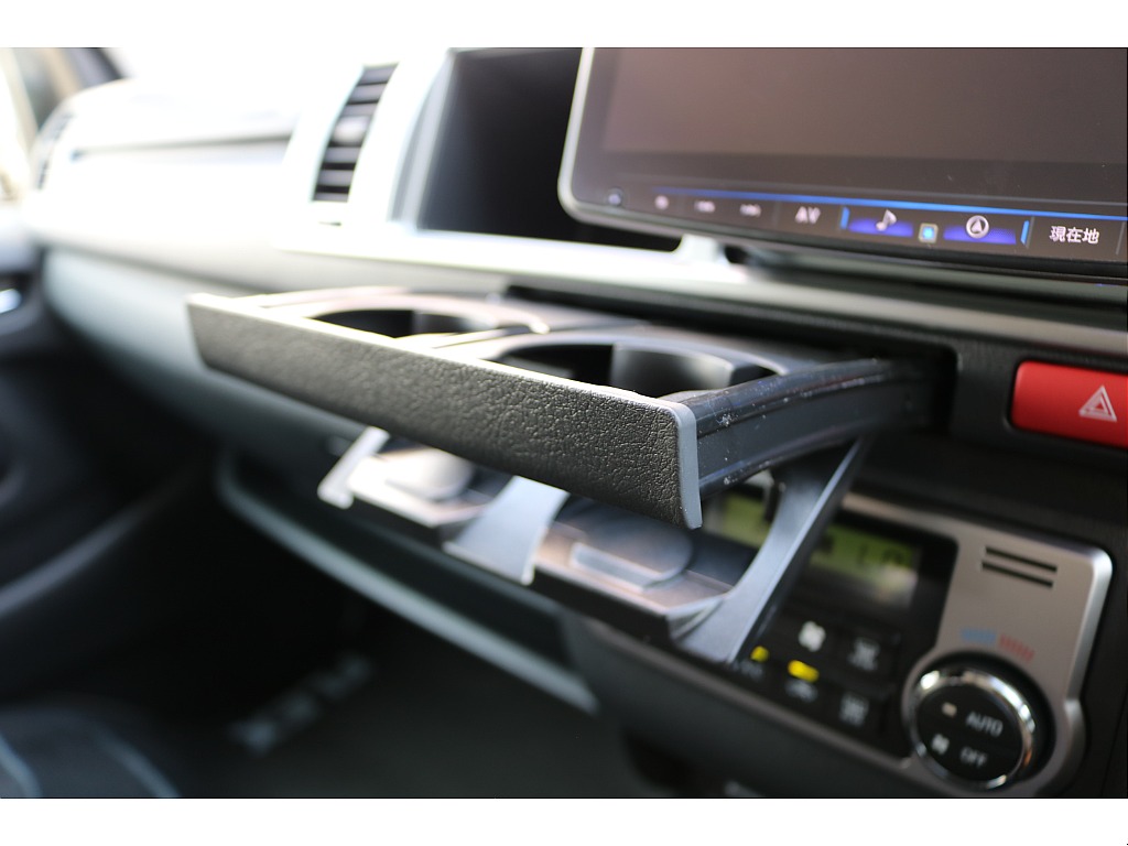 トヨタ ハイエース(19枚目)