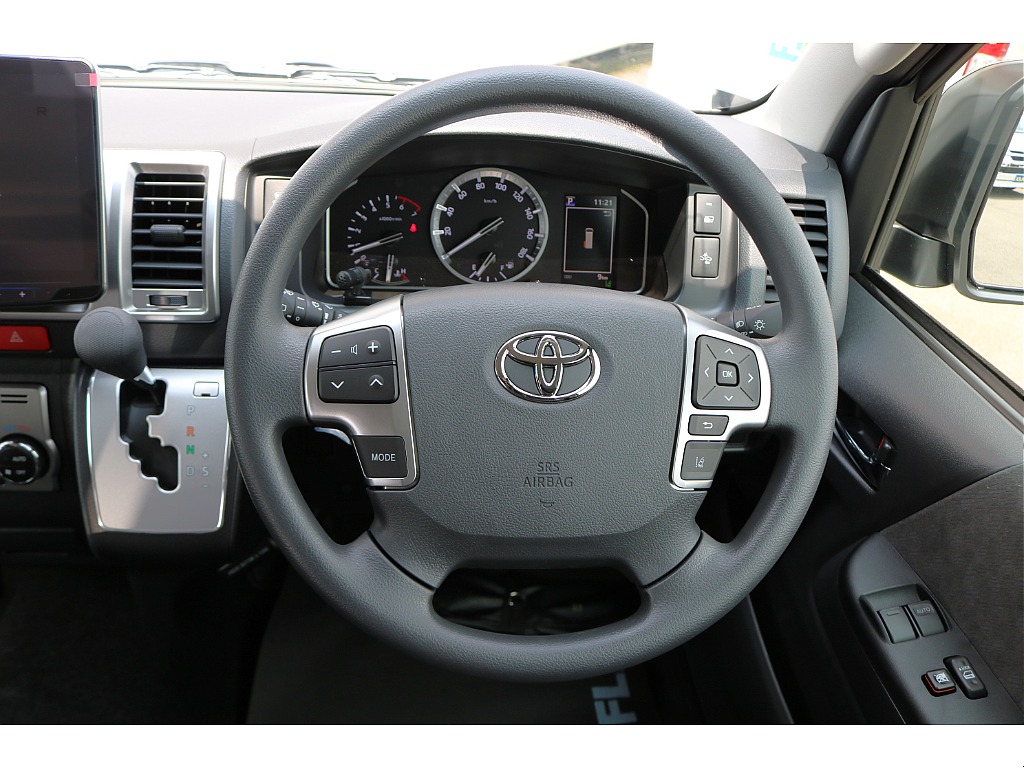 店頭在庫ですので 現車確認も可能です♪