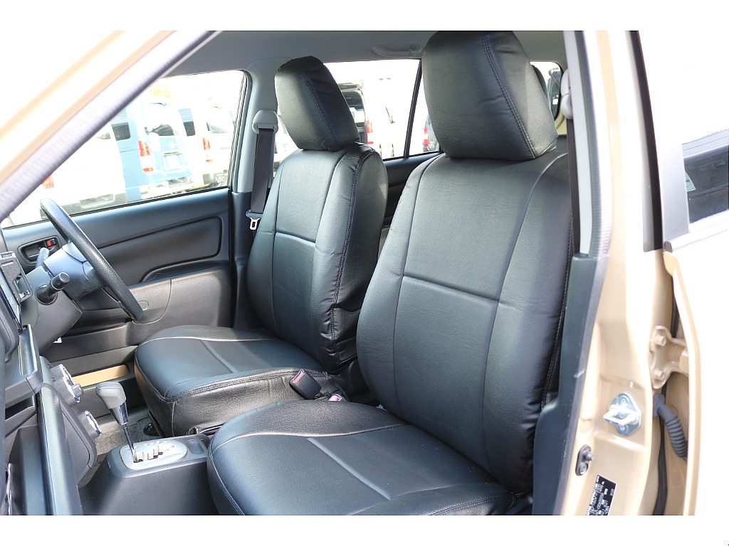 全席シートカバー装着済み♪