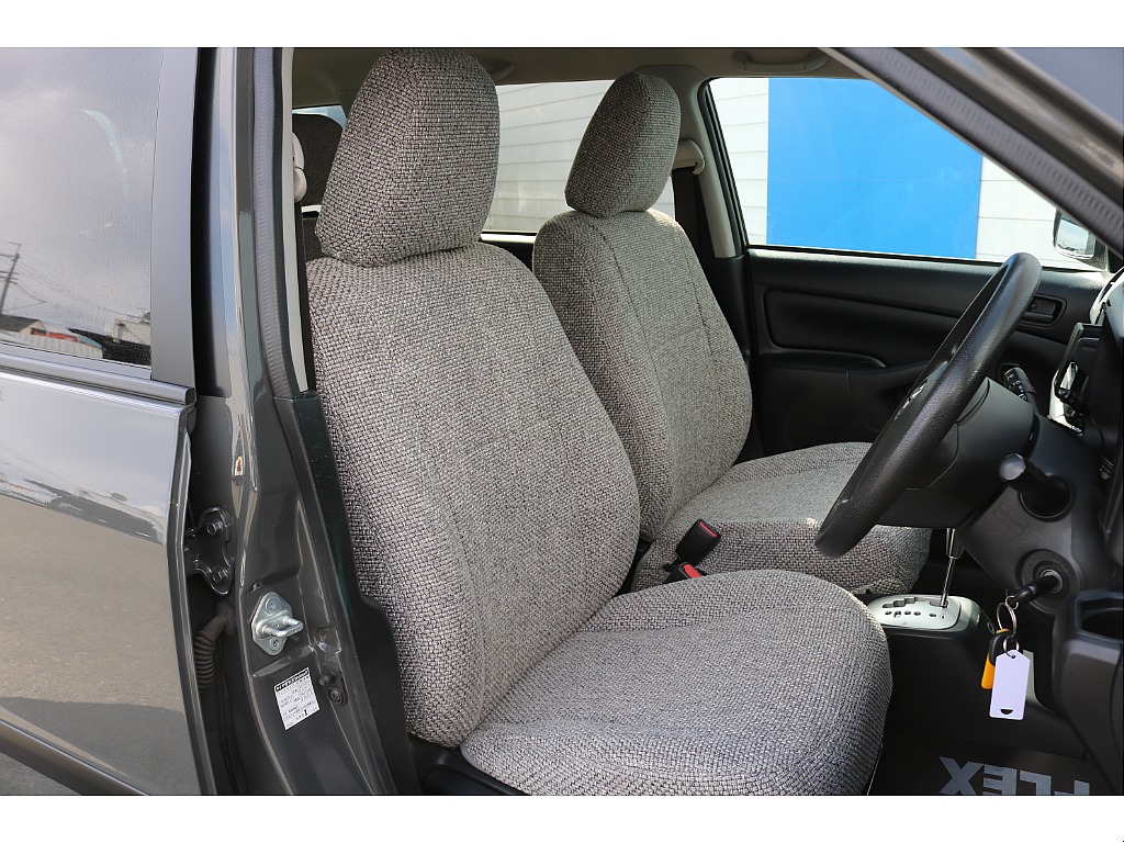 全席シートカバー装着済み♪