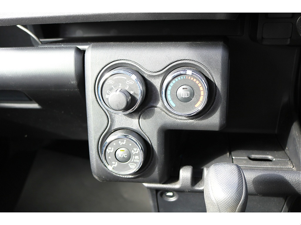 【Renoca EUROBOX/角目フェイス】スティングレー塗装の渋い1台♪フェイスチェンジ他新品パーツ多数装備♪