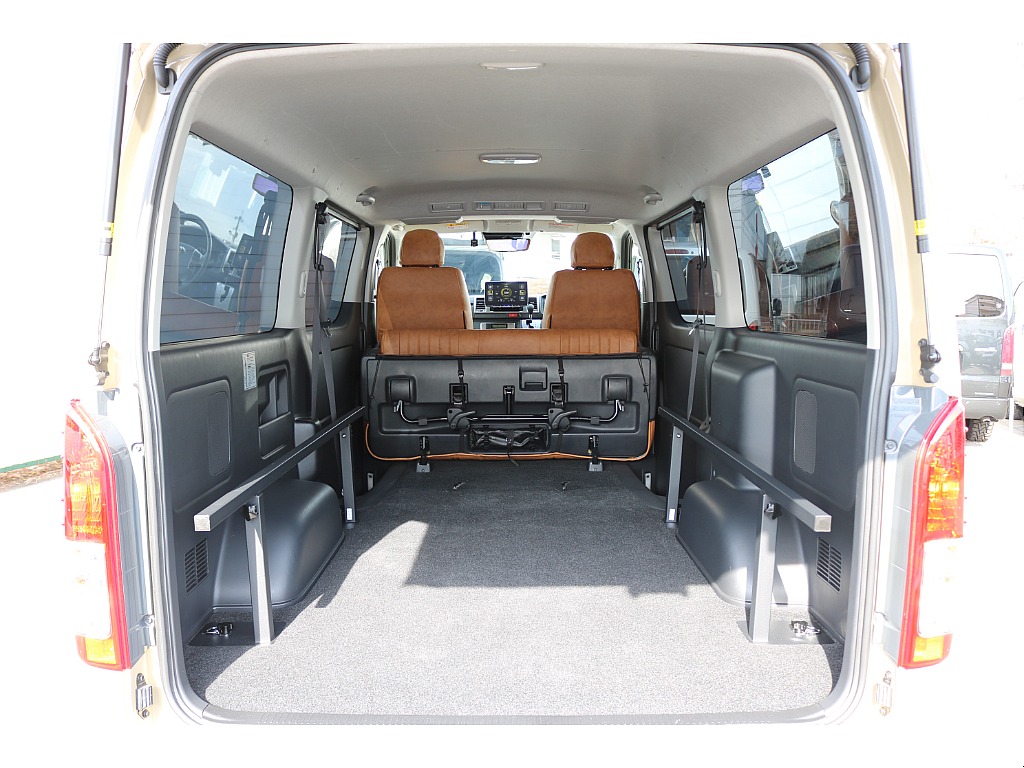 広々ラゲッジスペース♪アウトドアやお仕事にも◎