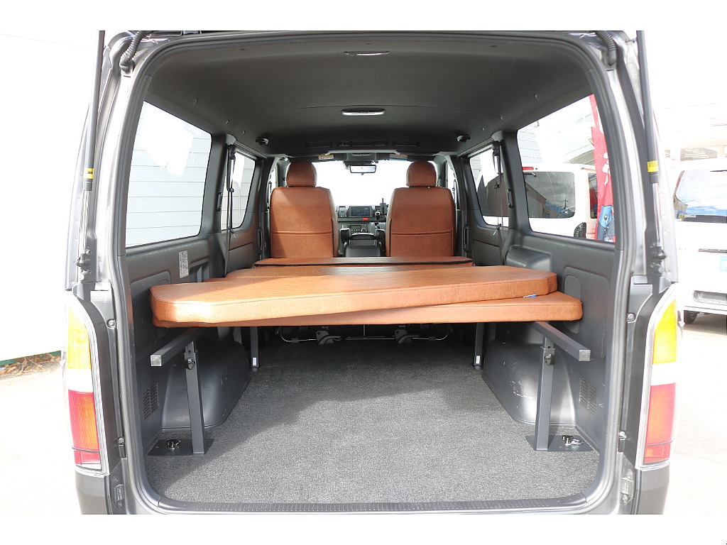 高さ調整も可能なタイプⅡベッドキット搭載済み♪