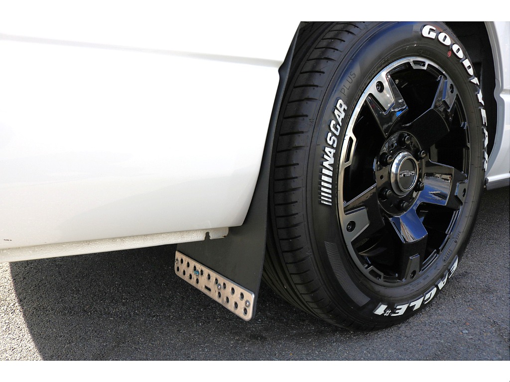 マッドフラップ