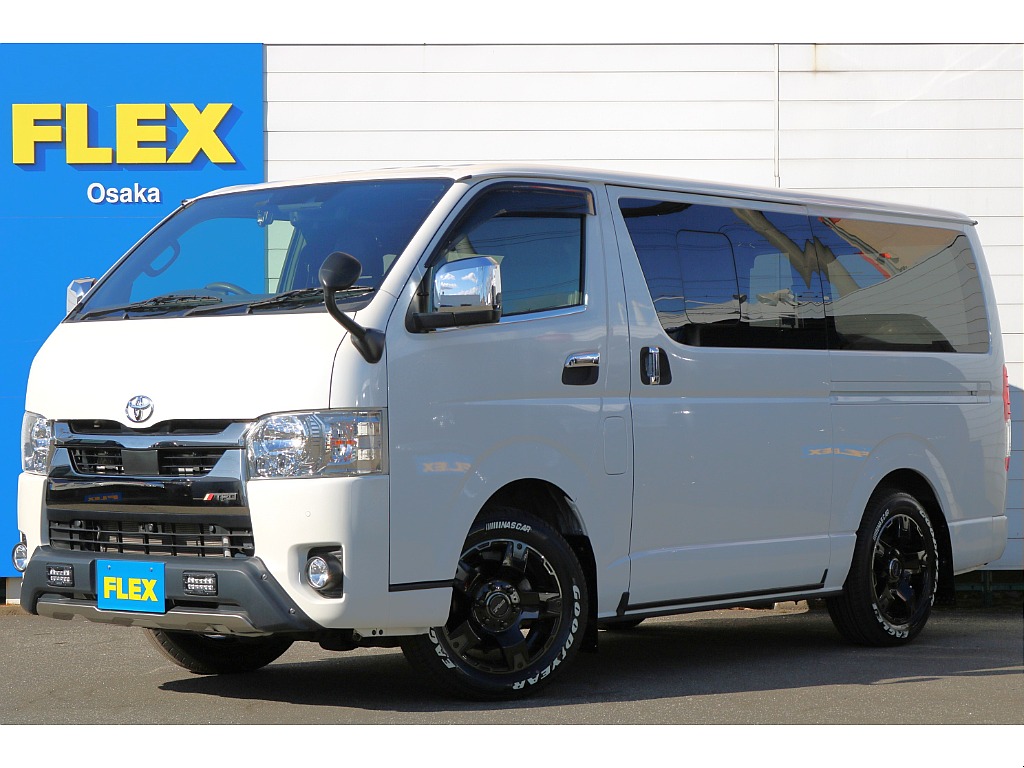 トヨタ ハイエースバン(1枚目)