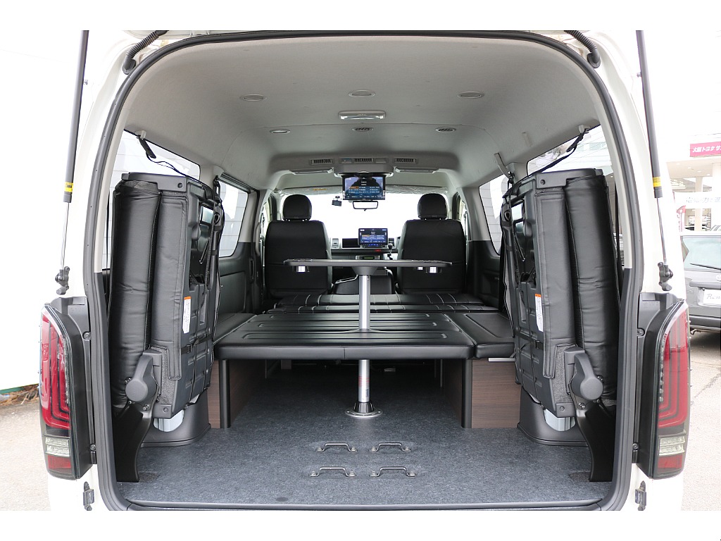 FLEXオリジナル内装架装NEWAS