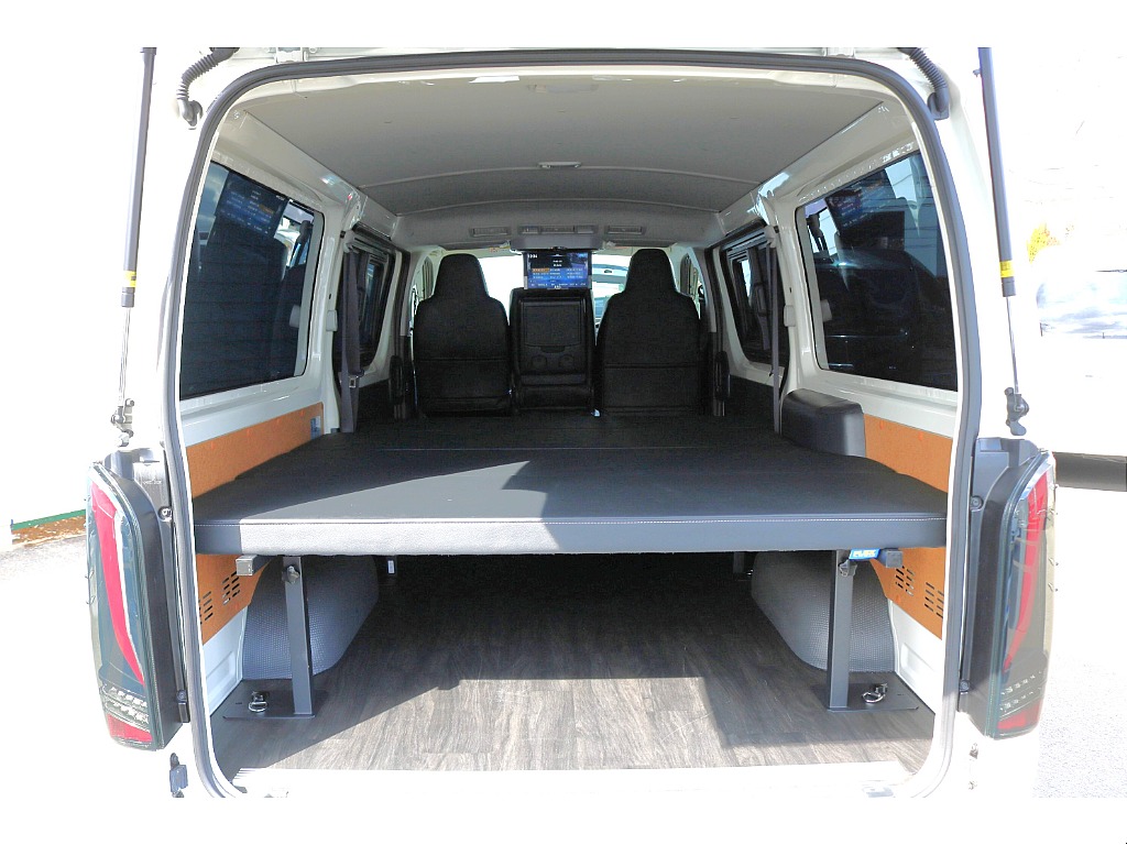 高さ調整も可能なタイプⅡベッドキット搭載済み♪