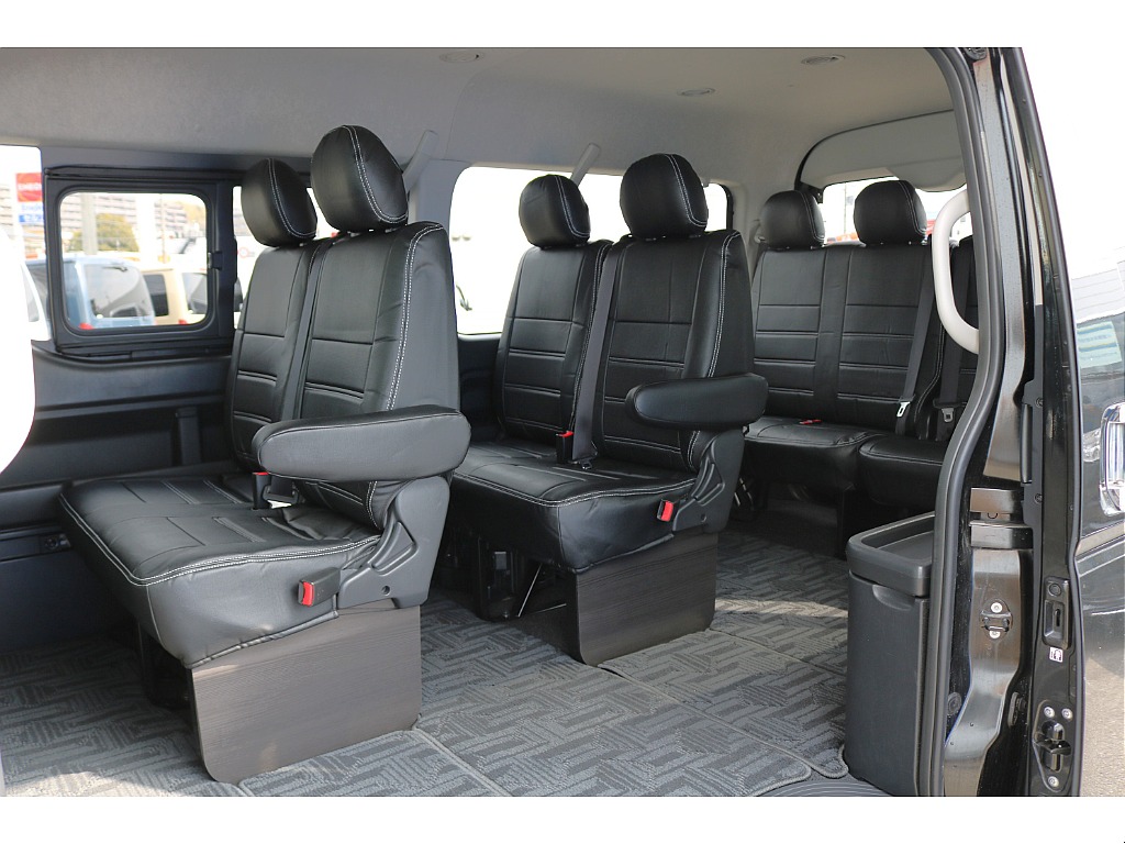 【厳選仕入/ガソリン4WD】BJメキシカンホイール＆Reクラシックグリル装着♪内装は10人乗りの純正シート♪