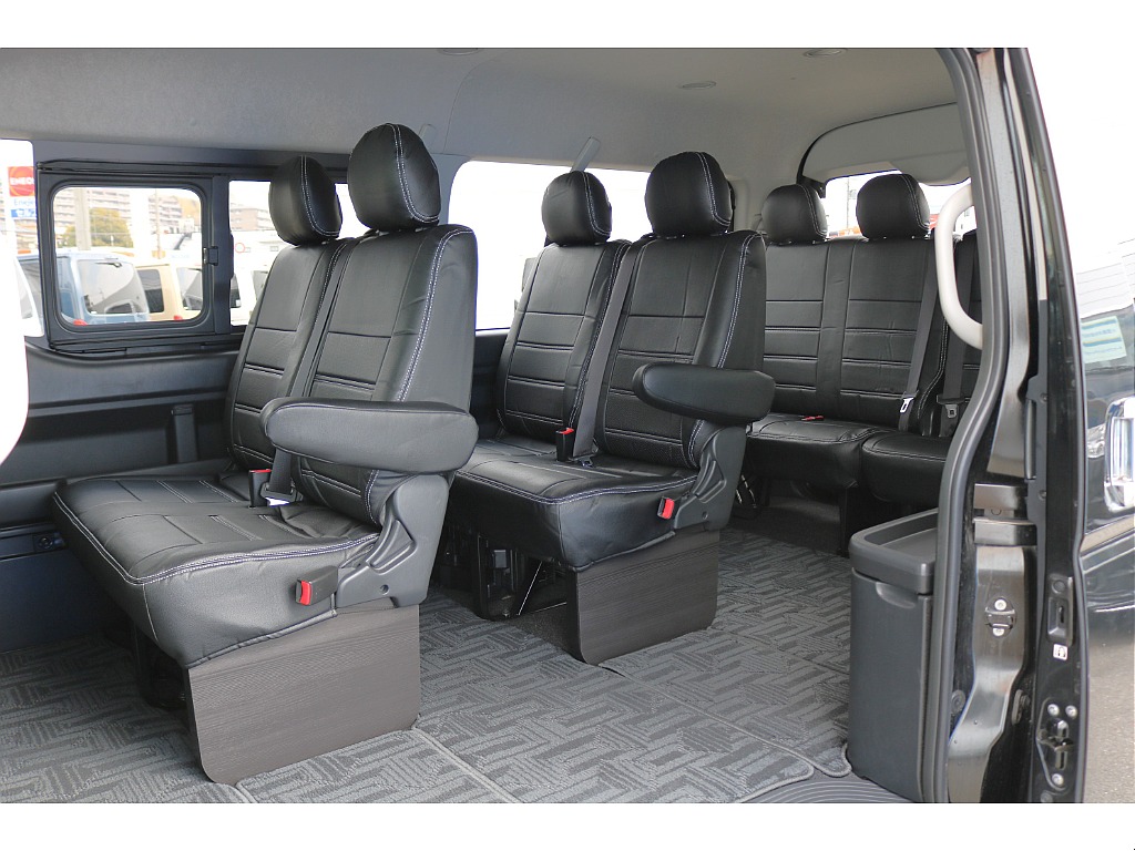 【厳選仕入/ガソリン4WD】BJメキシカンホイール＆Reクラシックグリル装着♪内装は10人乗りの純正シート♪