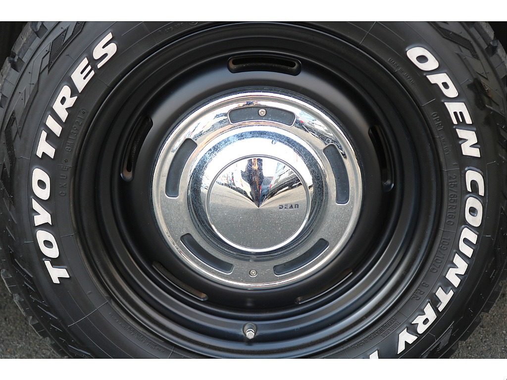 足元にはDEAN クロスカントリー 16インチAWをチョイス♪