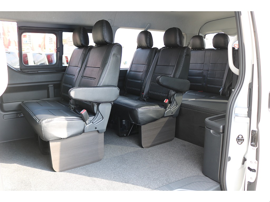 【新車/スマートベッドキット/ワゴンGL2WD】ツインナビ装着済みの10人乗りブラックエディションPKGが入庫【全国納車可能】