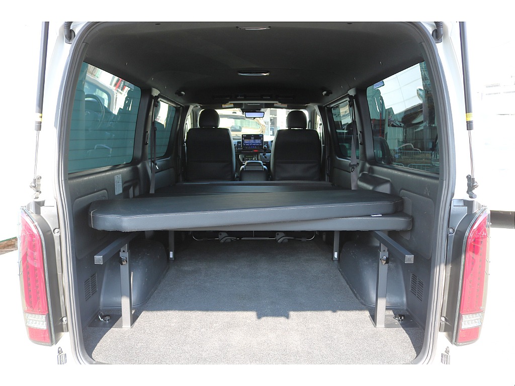 高さ調整も可能なタイプⅡベッドキット搭載済み♪