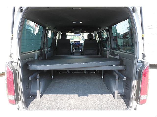 高さ調整も可能なタイプⅡベッドキット搭載済み♪