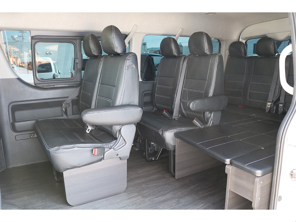 全席シートカバー装着済み♪