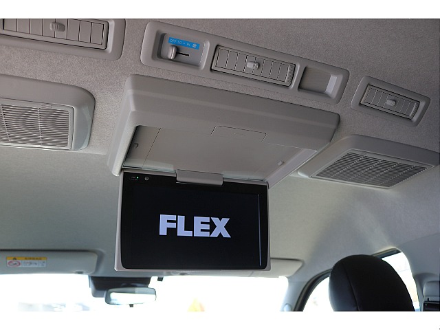 TOYOTA純正10.1インチフリップダウンモニター