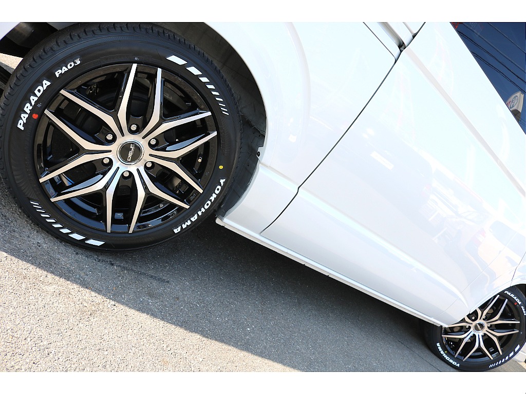 YOKOHAMA パラダタイヤ