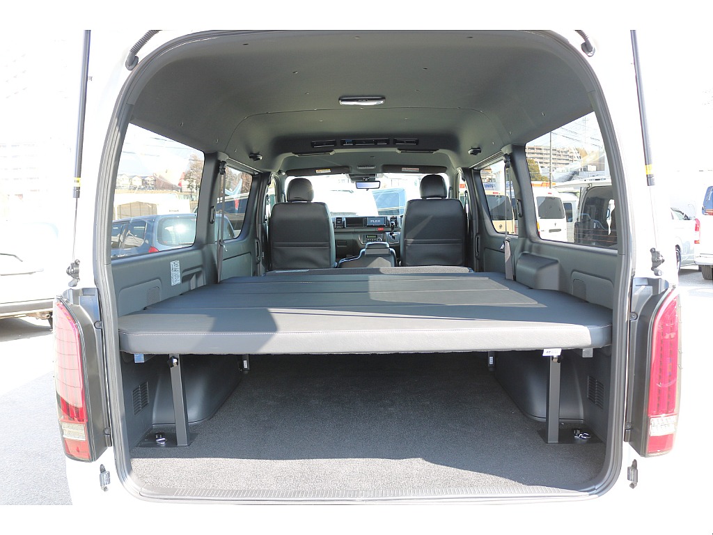 高さ調整も可能なタイプⅡベッドキット搭載済み♪