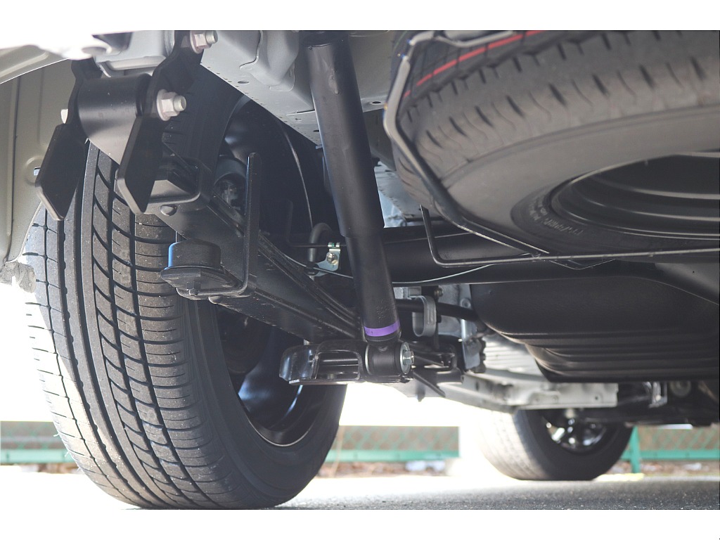 高年式低走行！足回りも綺麗です♪