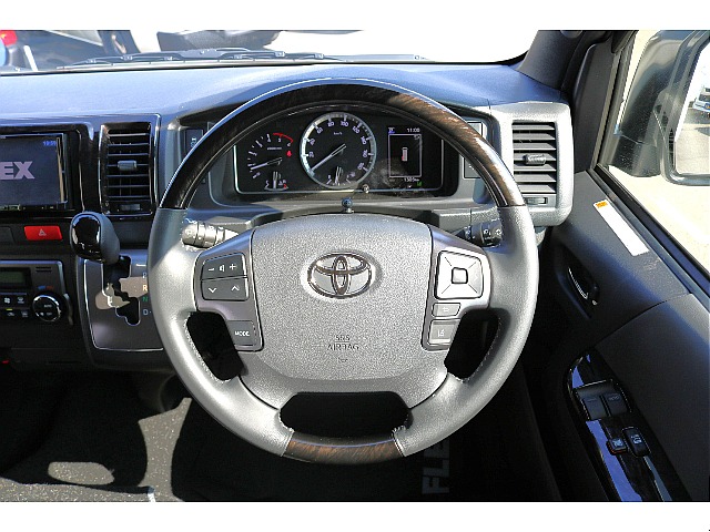 【厳選仕入/ディーゼル2WD】高年式低走行！パワースライドドア完備 人気のワイドバンがご入庫致しました♪【全国納車可能】