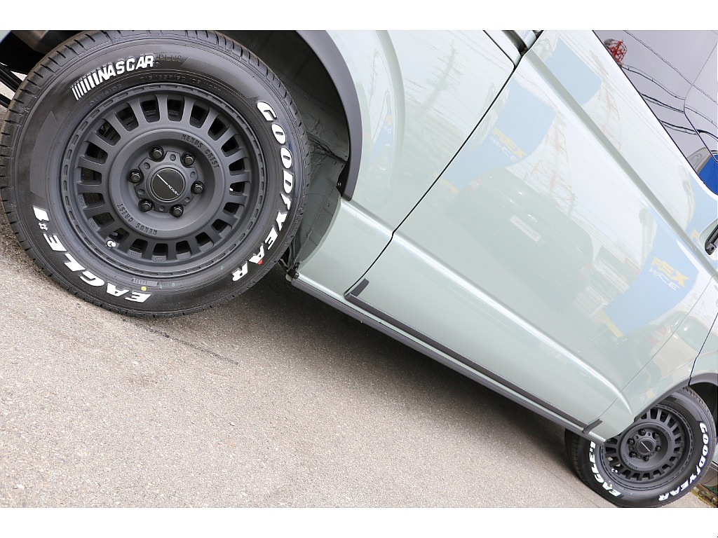 GOOD　YEAR　ナスカータイヤ16インチ