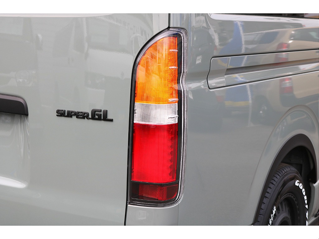 クラシックLEDテールランプ