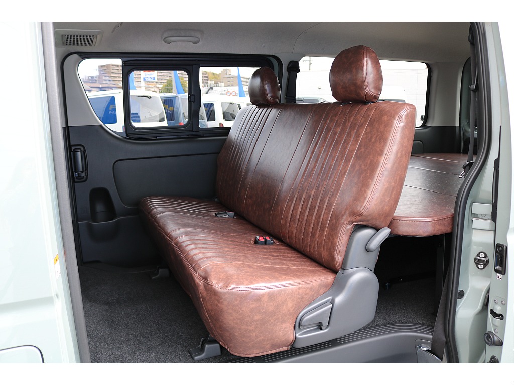 全席シートカバー装着済み♪