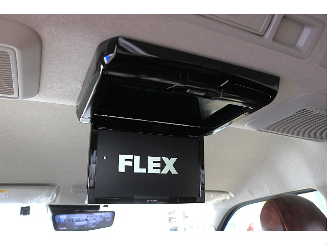 カロッツェリア製10インチフリップダウンモニター