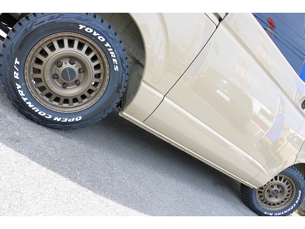 TOYOオープンカントリータイヤ