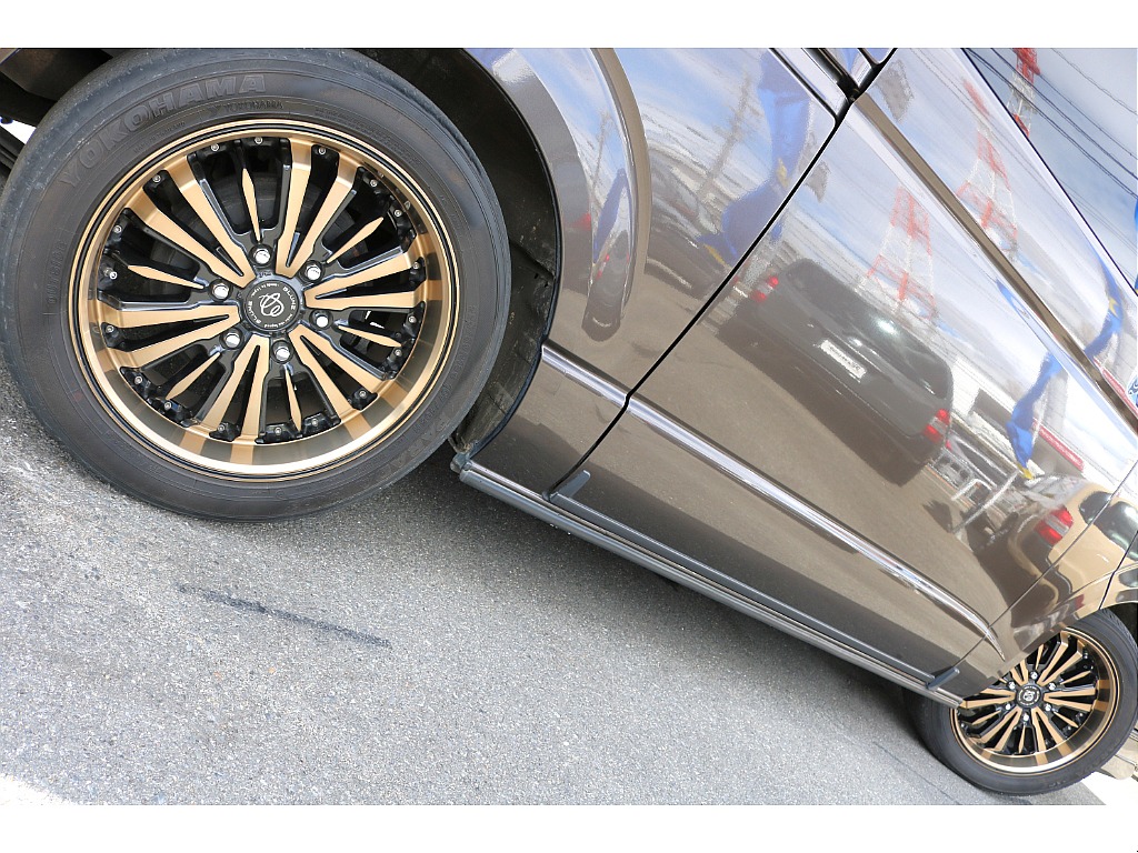 YOKOHAMA パラダタイヤ